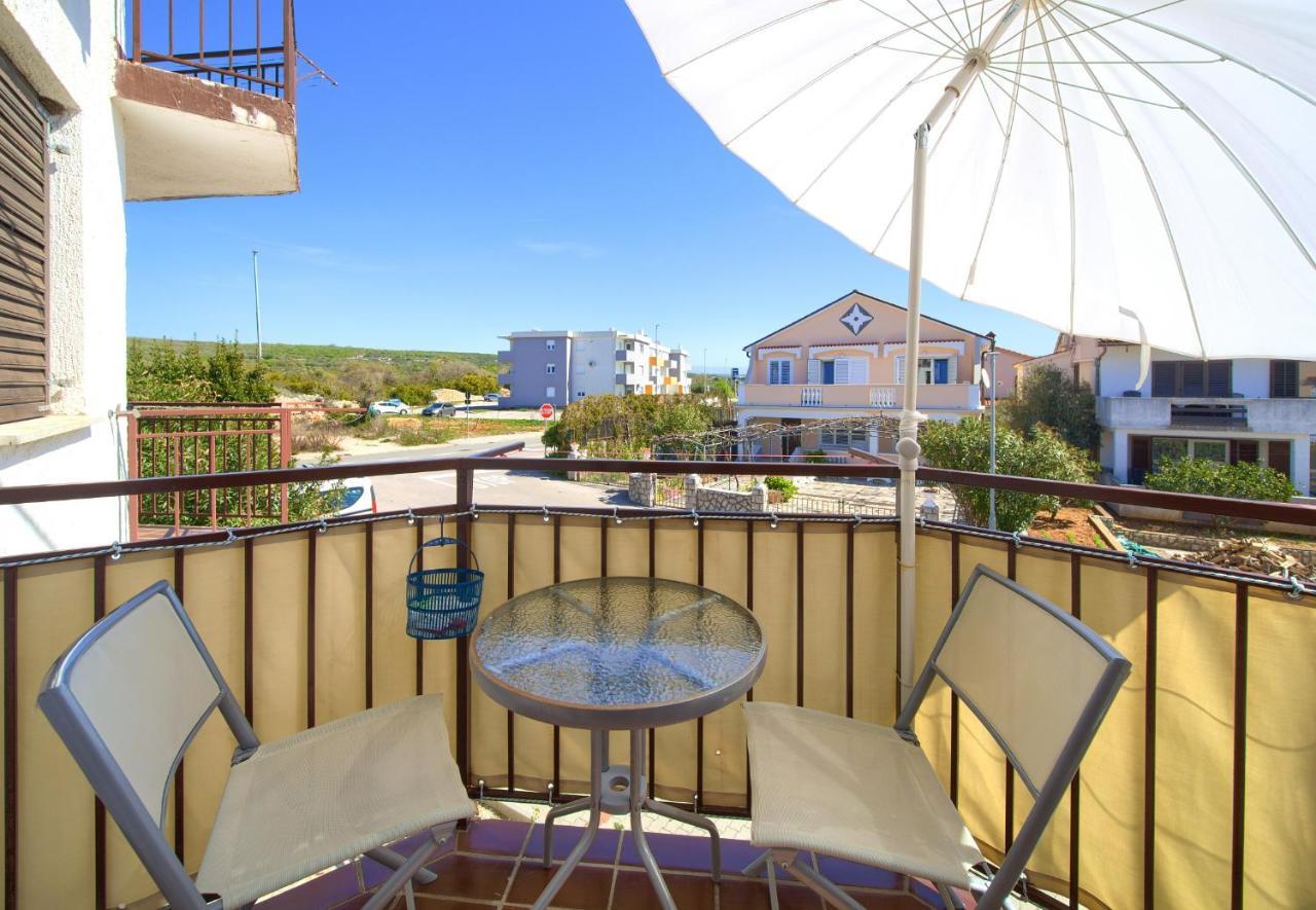 Studio Apartment Vesna Krk Town Kültér fotó