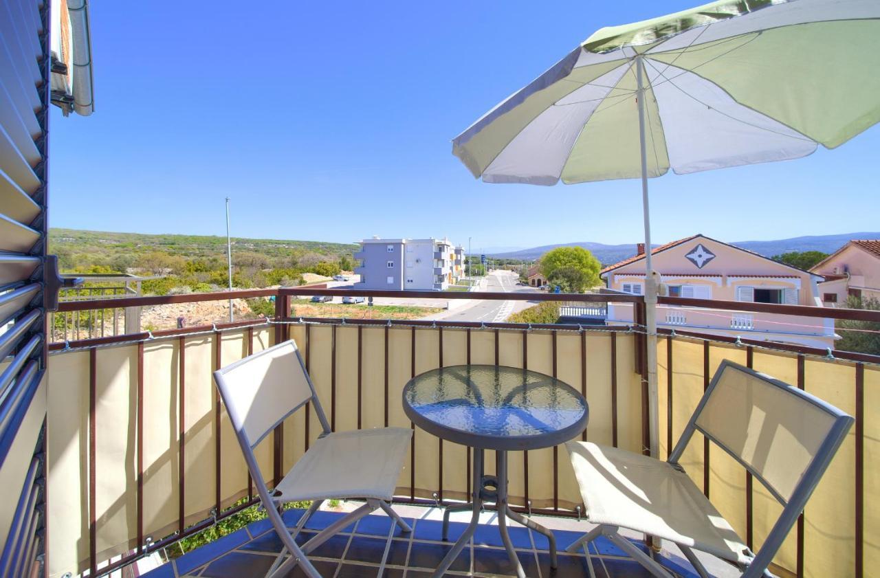Studio Apartment Vesna Krk Town Kültér fotó