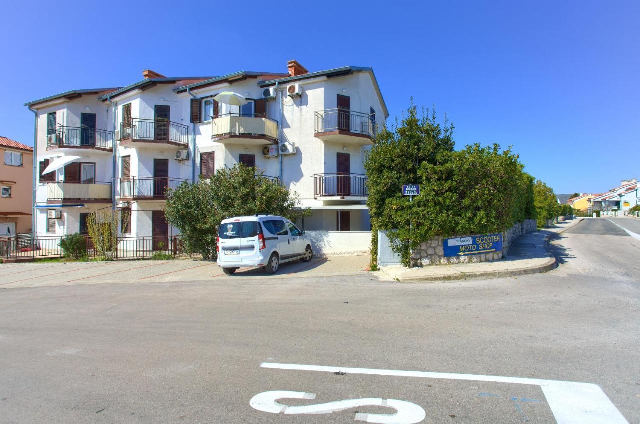 Studio Apartment Vesna Krk Town Kültér fotó
